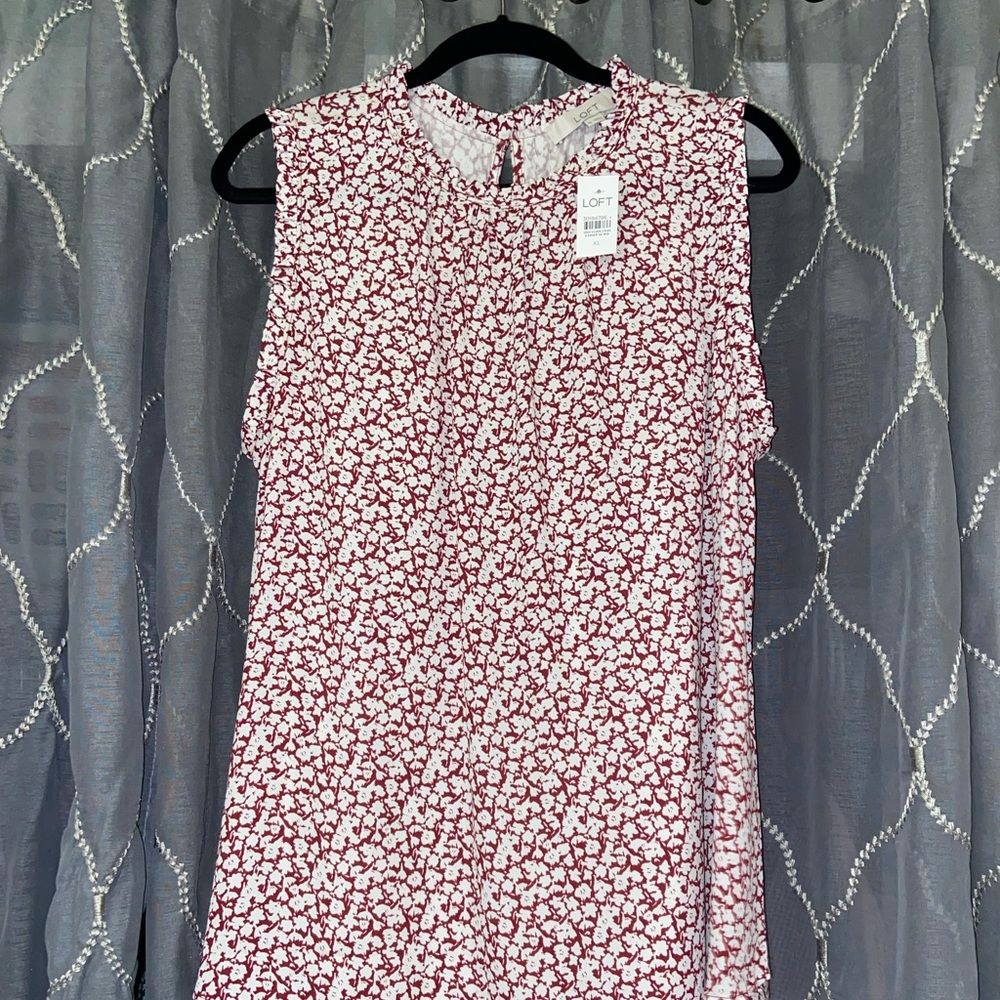 Loft Sleeveless Blouse. XL  NWT
